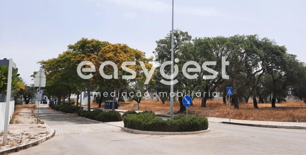 Moradia T3 para Venda em Alcochete Foto 7