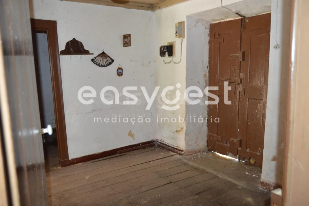 Moradia T3 para Venda em Areias e Pias Foto 11