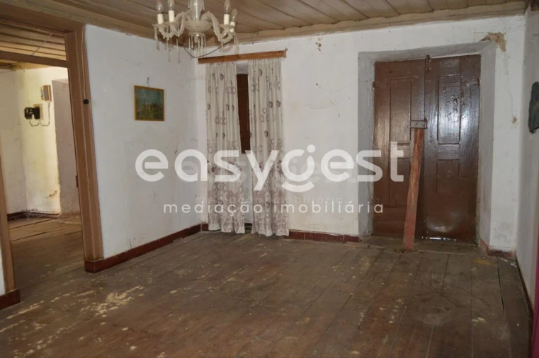 Moradia T3 para Venda em Areias e Pias Foto 5