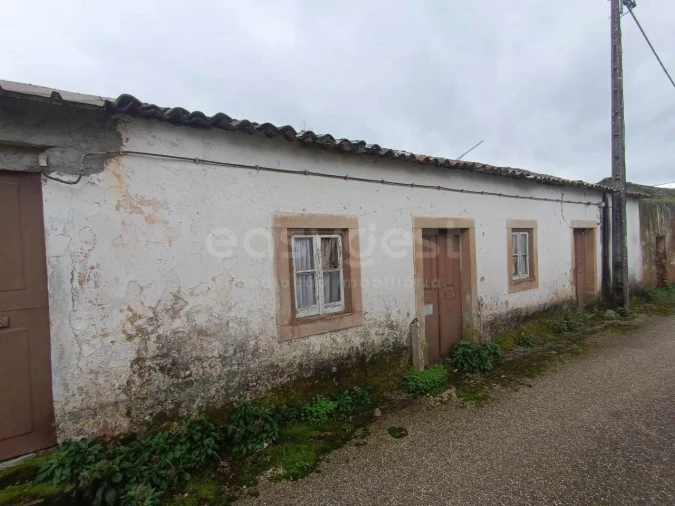 Moradia T3 para Venda em Areias e Pias Foto 6