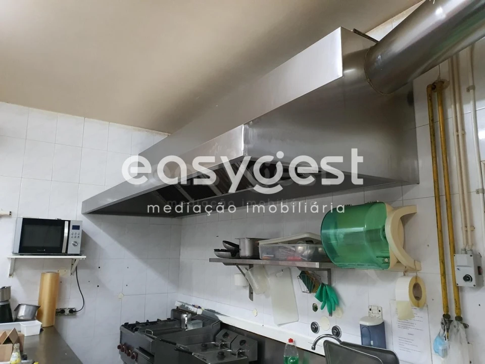 Loja para Venda em Santa Comba Dão e Couto do Mosteiro Foto 29