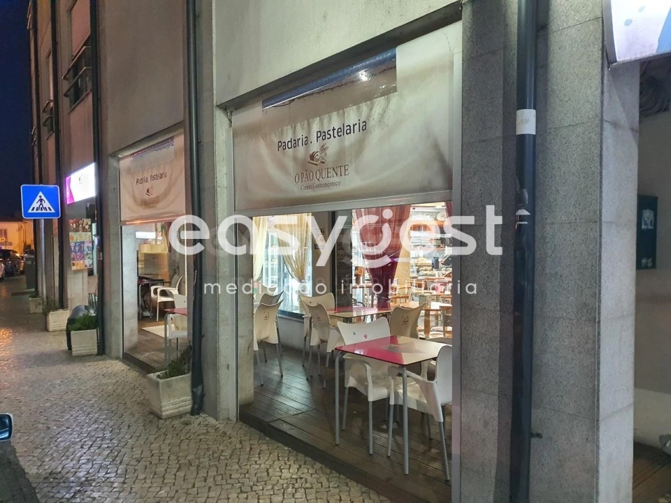 Loja para Venda em Santa Comba Dão e Couto do Mosteiro Foto 36