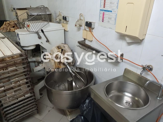 Loja para Venda em Santa Comba Dão e Couto do Mosteiro Foto 22