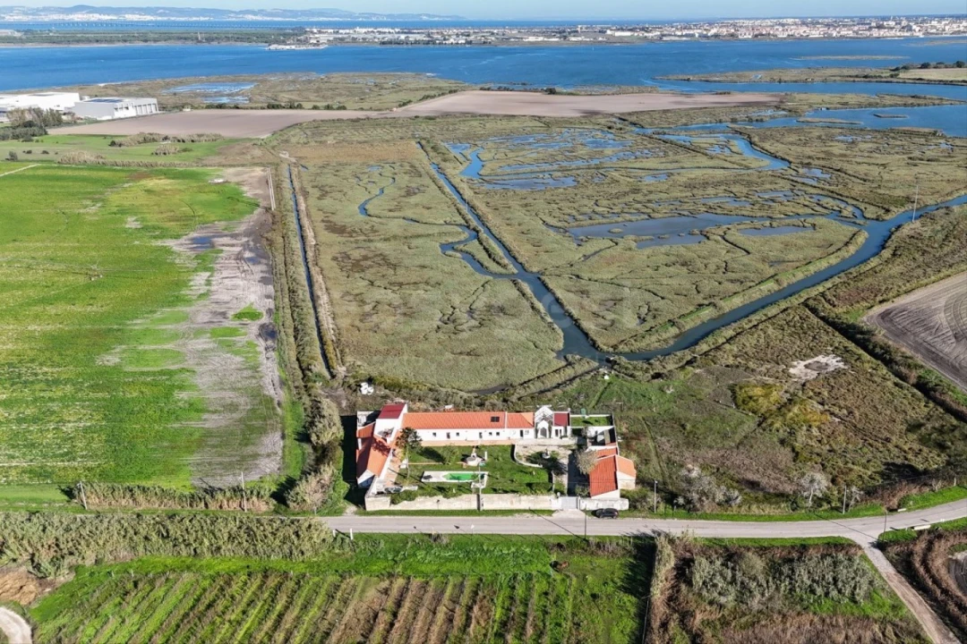 Quinta T6 para Venda em Gaio-Rosário e Sarilhos Pequenos Foto 3