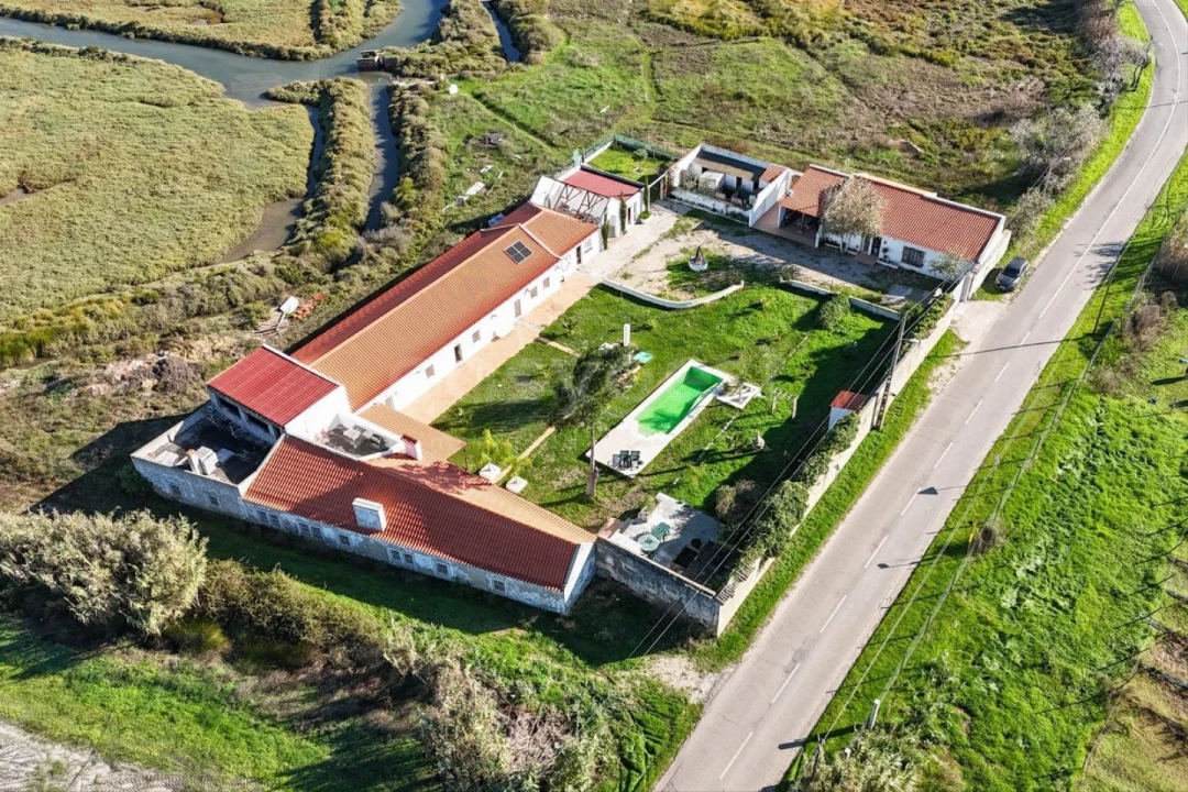 Quinta T6 para Venda em Gaio-Rosário e Sarilhos Pequenos Foto 50