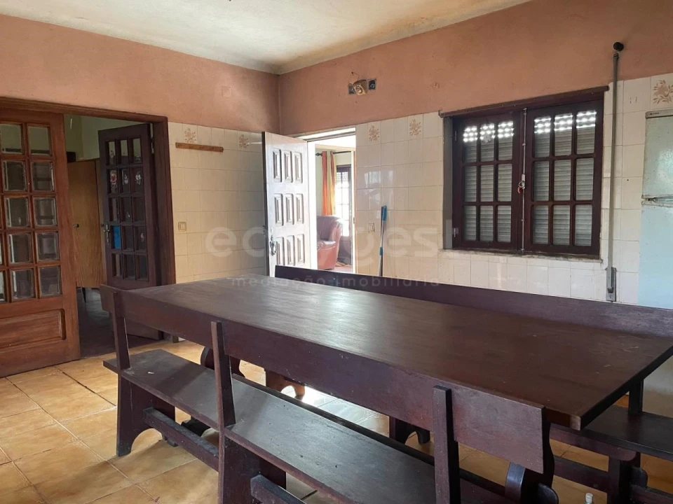 Moradia T2 para Venda em Abrunhosa-A-Velha Foto 11