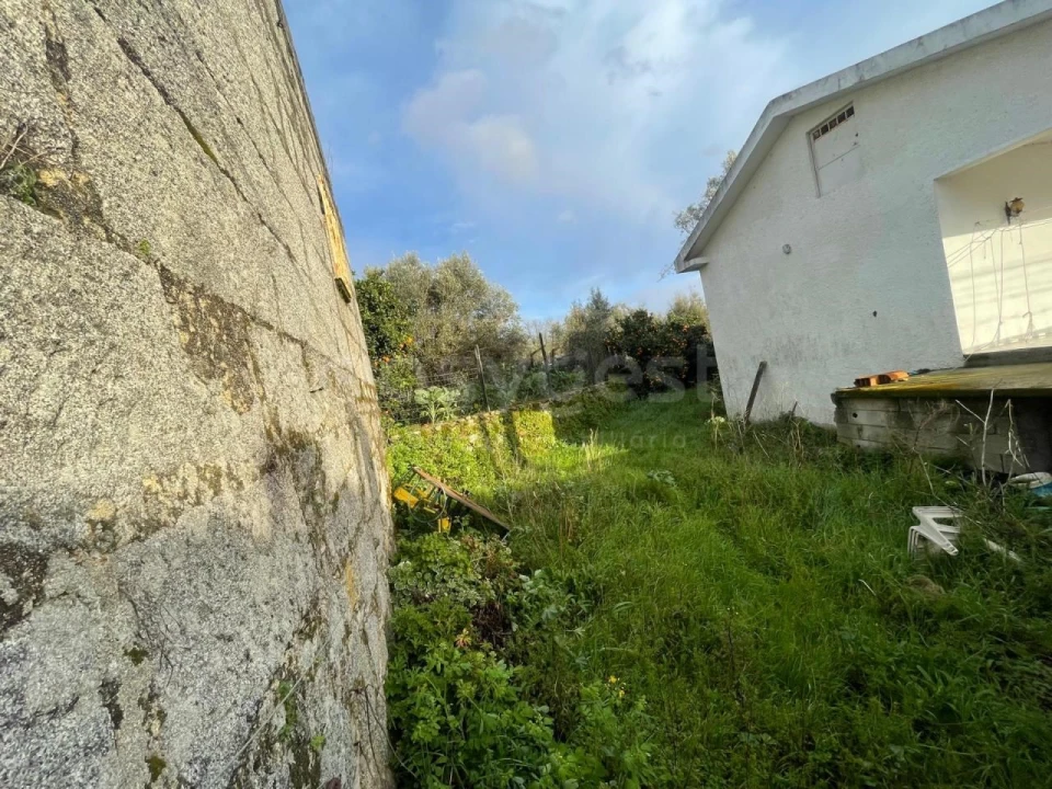 Moradia T2 para Venda em Abrunhosa-A-Velha Foto 40