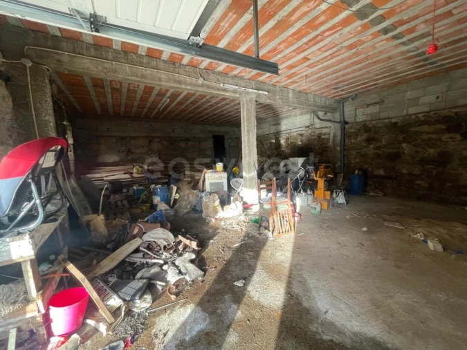 Moradia T2 para Venda em Abrunhosa-A-Velha Foto 32