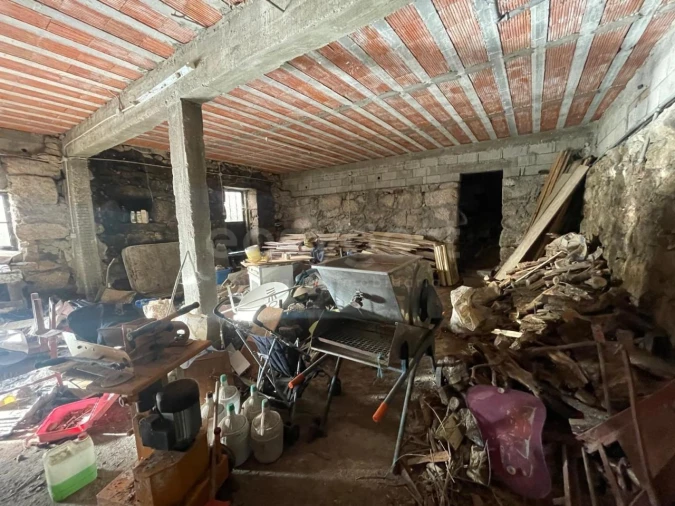 Moradia T2 para Venda em Abrunhosa-A-Velha Foto 34