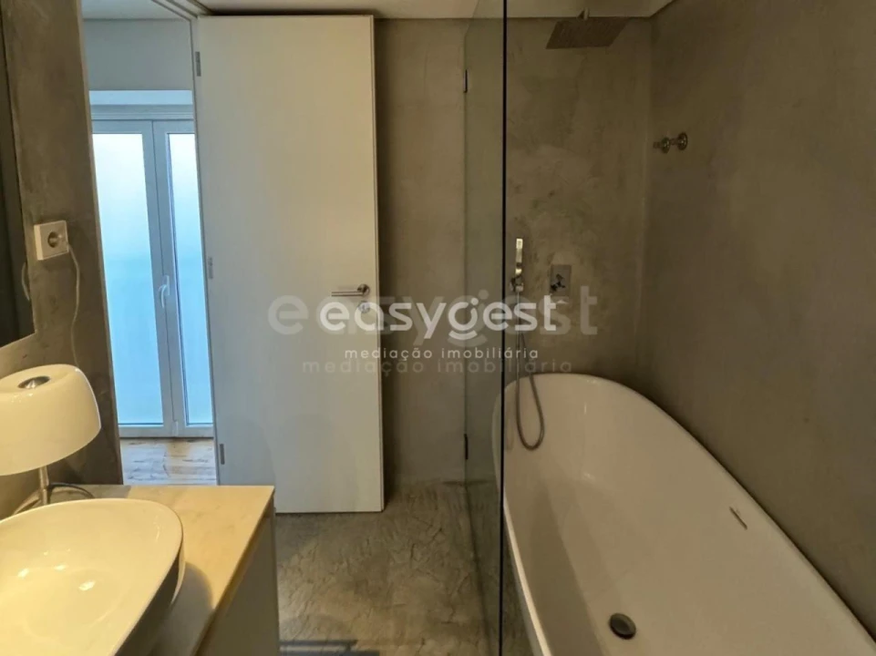 Apartamento T3 para Venda em Santa Maria Maior Foto 23