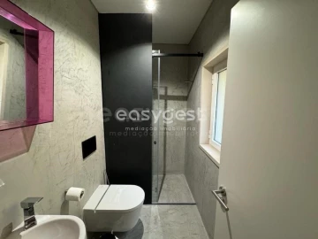 Apartamento T3 para Venda em Santa Maria Maior