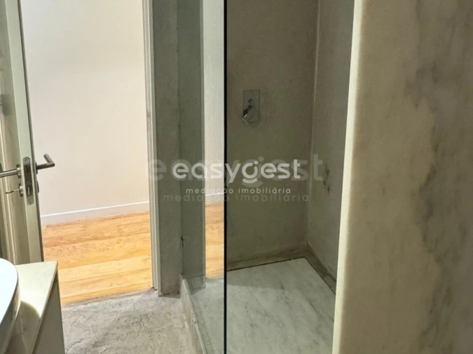 Apartamento T3 para Venda em Santa Maria Maior Foto 22