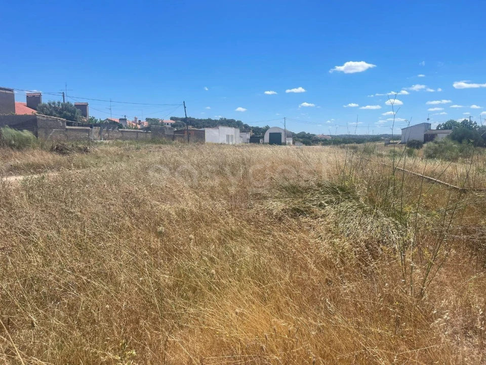 Terreno para Venda em Figueira e Barros Foto 2