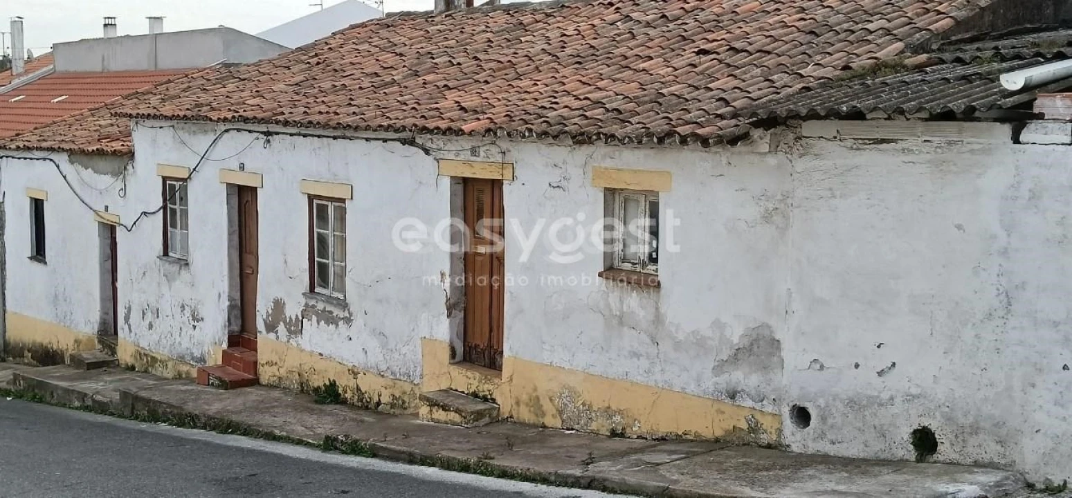 Moradia T3 para Venda em Aljustrel e Rio de Moinhos Foto 1
