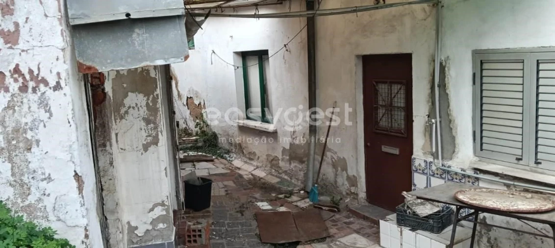 Moradia T3 para Venda em Aljustrel e Rio de Moinhos Foto 3