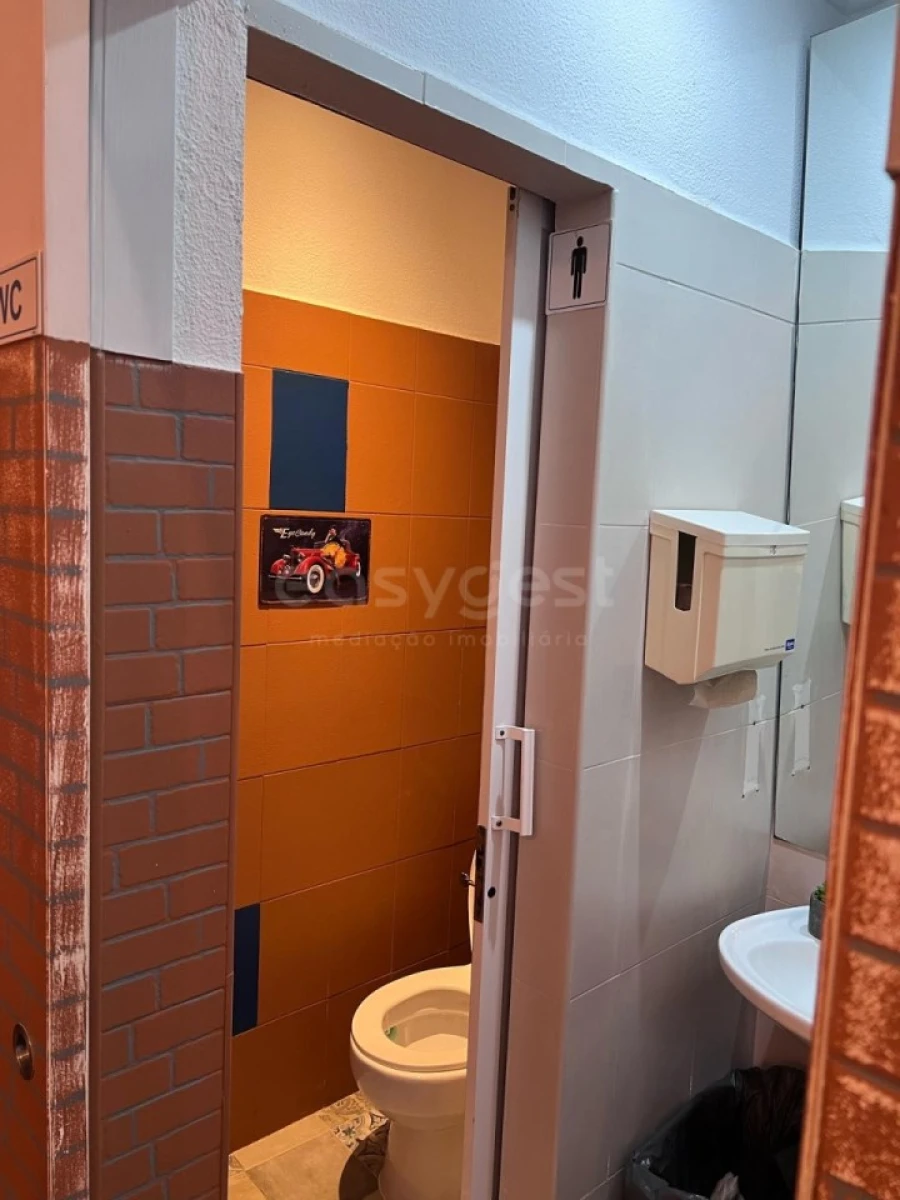 Negócio para Venda em Azeitão (São Lourenço e São Simão) Foto 12