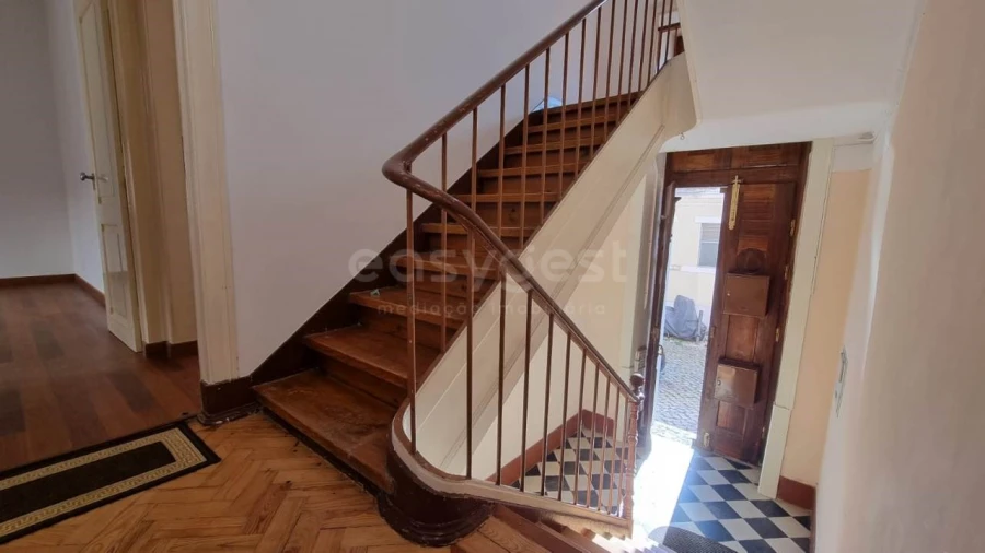 Apartamento T4 para Venda em Ajuda Foto 3