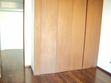 Moradia T5 para Venda em Canidelo