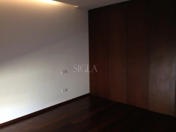 Moradia T5 para Venda em Canidelo