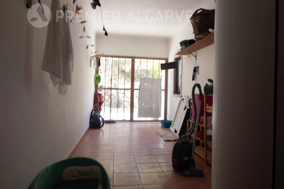 Moradia T5 para Venda em São Brás de Alportel Foto 16