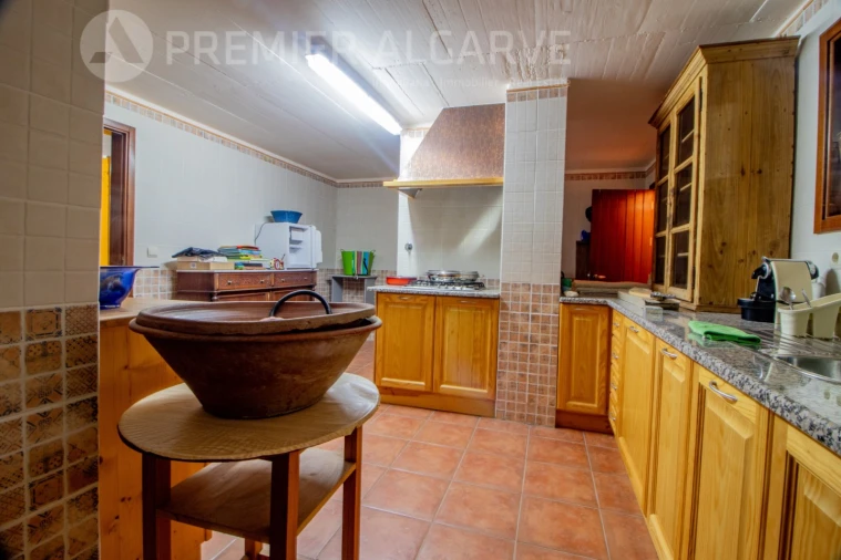 Moradia T5 para Venda em São Brás de Alportel Foto 29