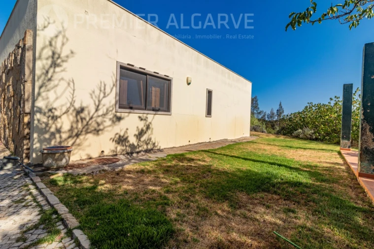 Moradia T5 para Venda em São Brás de Alportel Foto 35