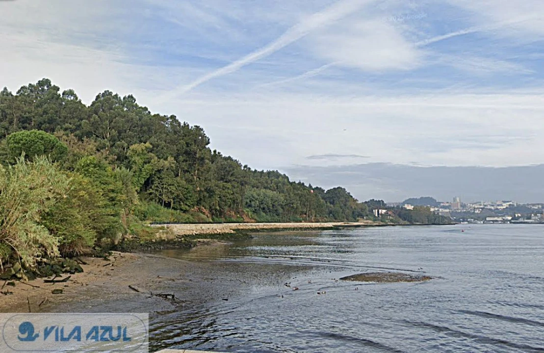 Terreno para Venda em Oliveira do Douro Foto 11