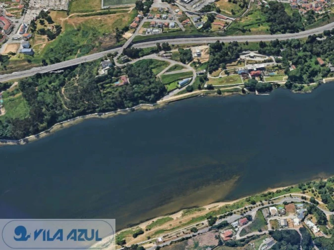 Terreno para Venda em Oliveira do Douro Foto 7