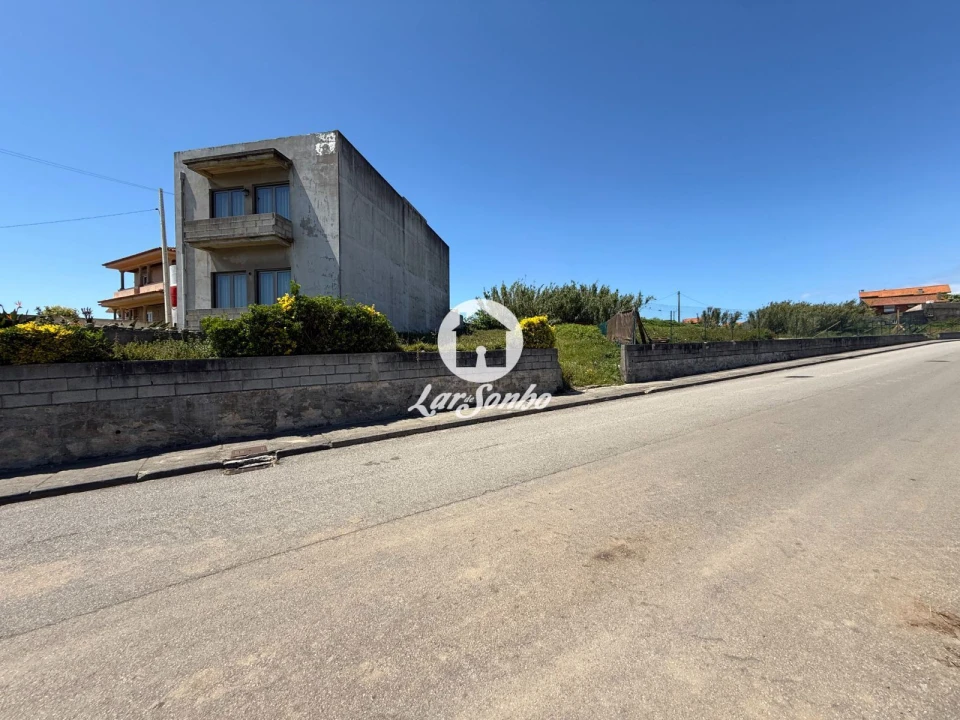 Terreno para Venda em Vila Chã Foto 20