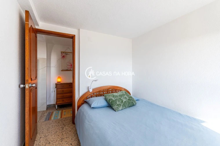 Apartamento T2 para Arrendamento em Costa da Caparica Foto 9