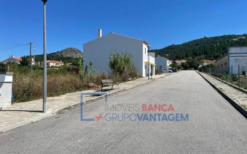 Terreno P/ Prédio para Venda em Fortios Foto 3