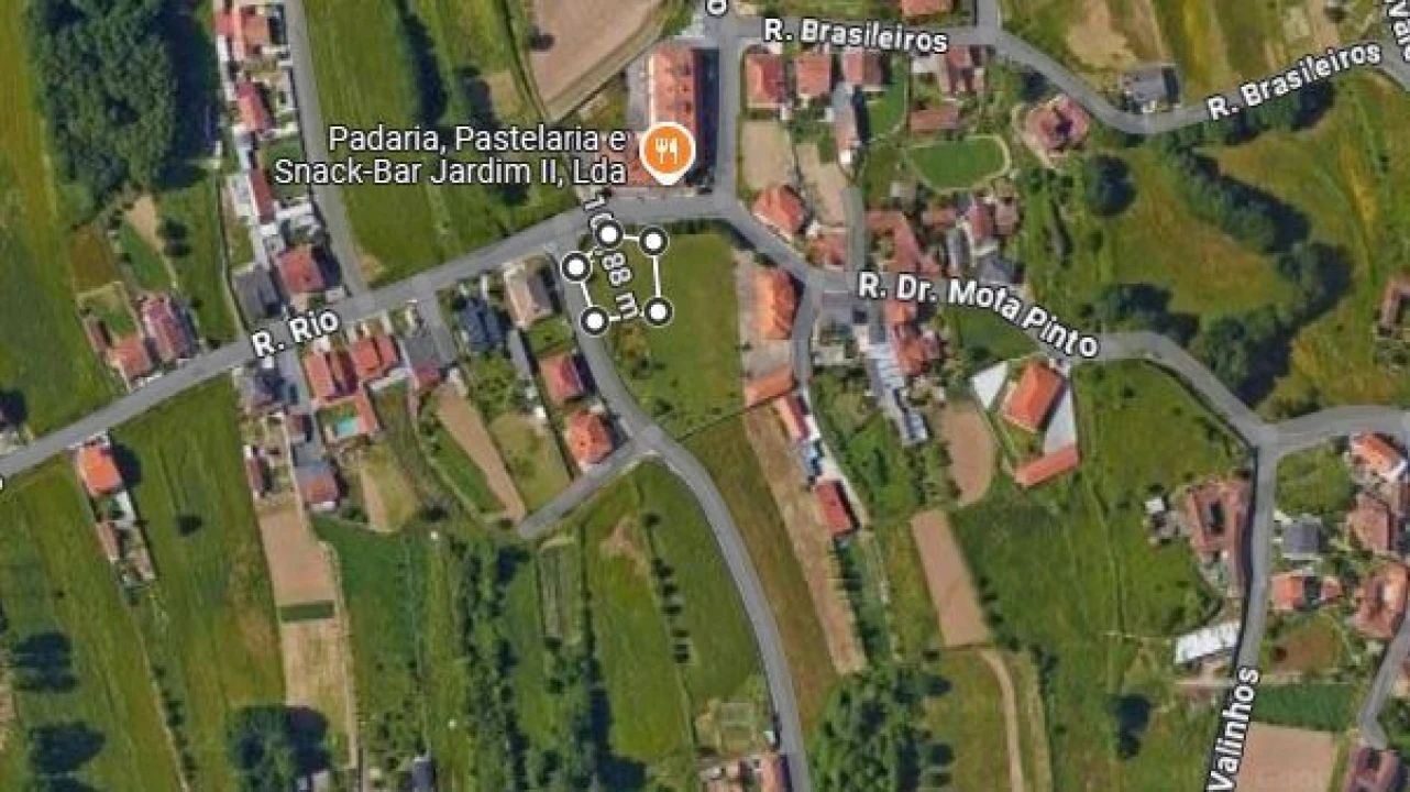 Terreno para Venda em Argoncilhe Foto 3
