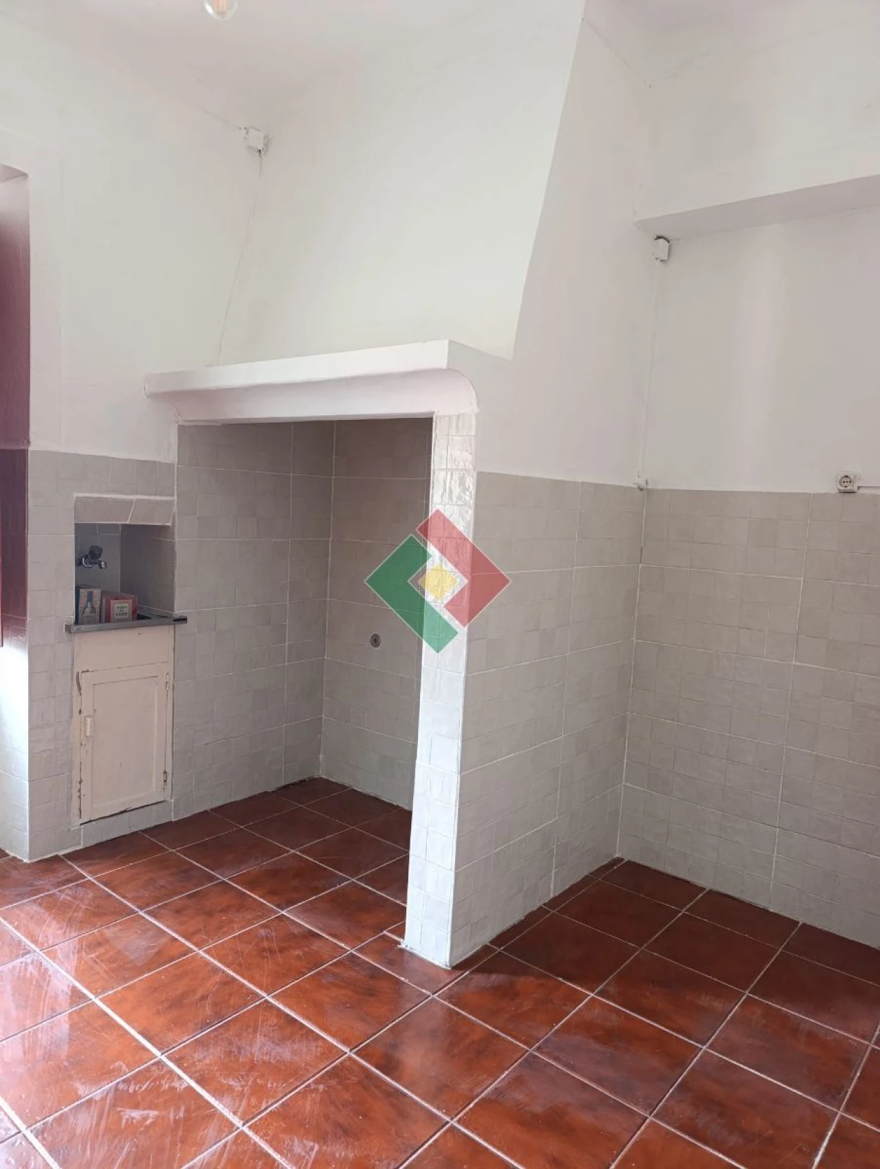 Moradia T3 para Arrendamento em Sé e São Lourenço Foto 14