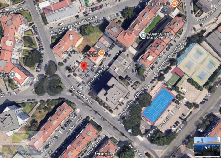 Loja para Venda em Póvoa de Santo Adrião e Olival Basto Foto 2