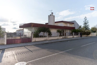 Moradia T4 para Venda em Fatima
