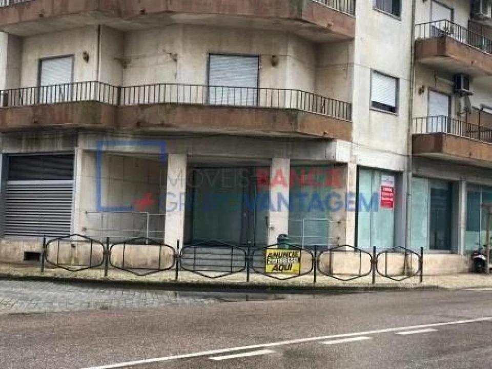 Loja para Venda em São Miguel do Rio Torto e Rossio Ao Sul do Tejo Foto 6