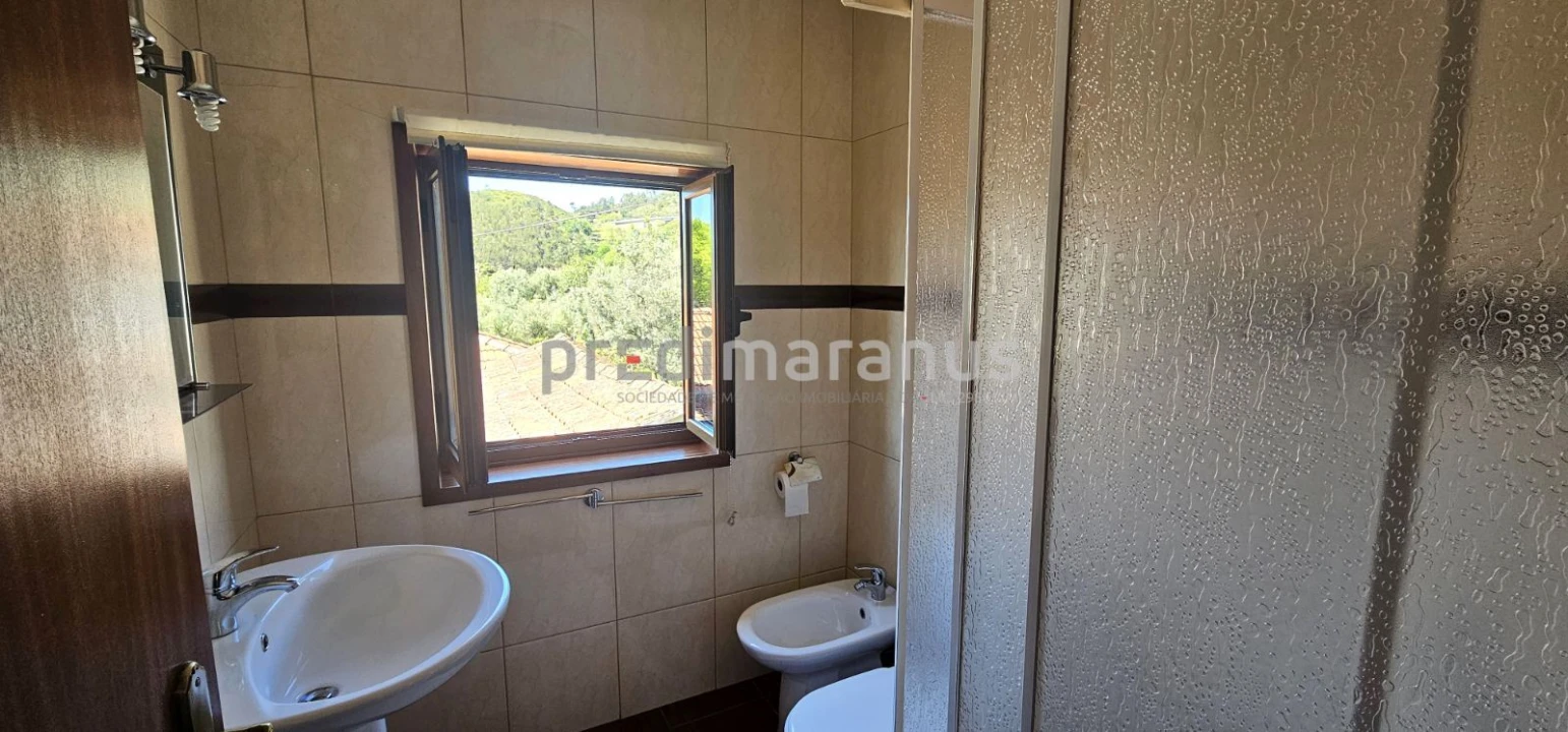 Quinta T3 para Venda em Candemil Foto 9