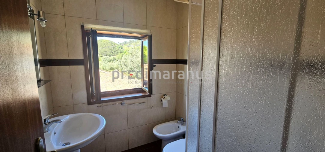 Quinta T3 para Venda em Candemil Foto 9