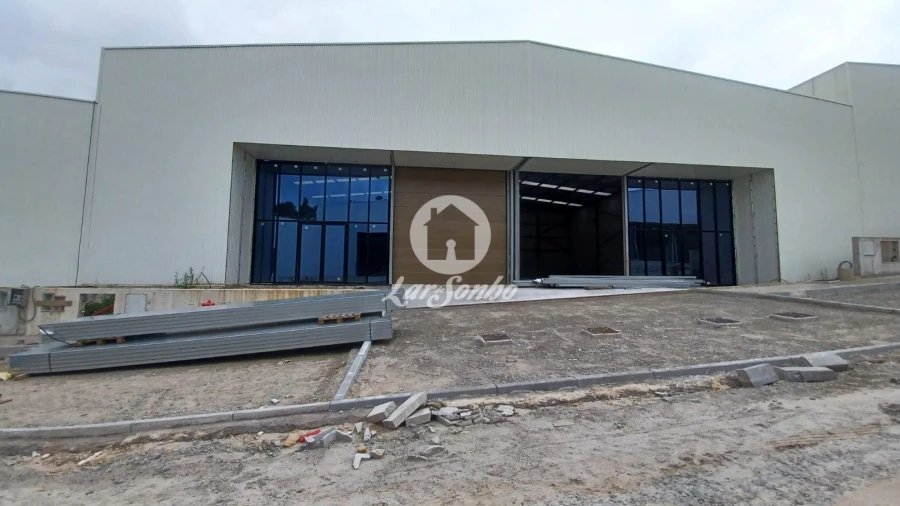Armazém para Venda em Ribeirão