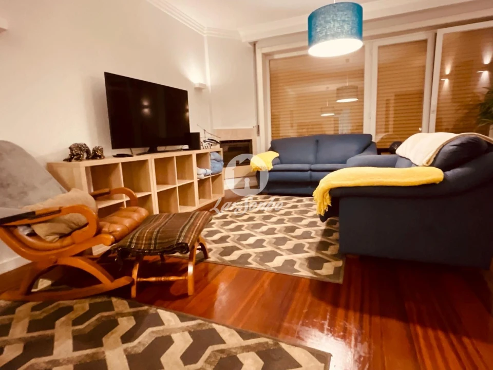 Apartamento T2 para Venda em Vila do Conde Foto 2