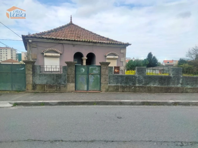 Moradia T3 para Venda em Pedrouços Foto 1