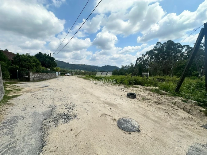 Terreno para Venda em Sande, Vilarinho, Barros e Gomide Foto 4