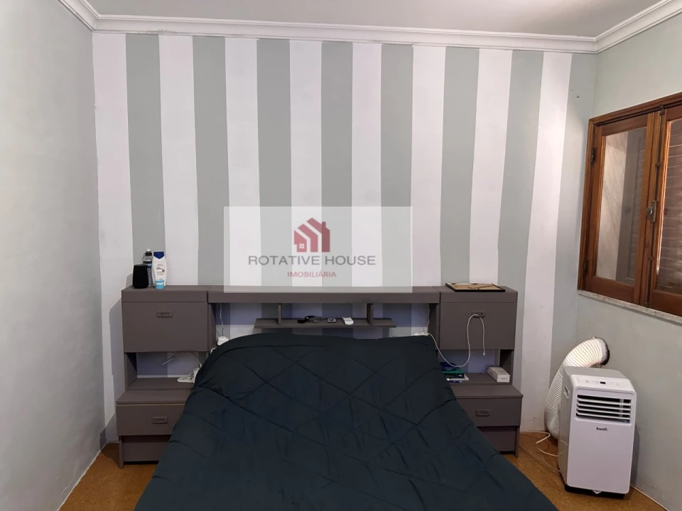 Moradia T4 para Venda em Assunção, Ajuda, Salvador e Santo Ildefonso Foto 21