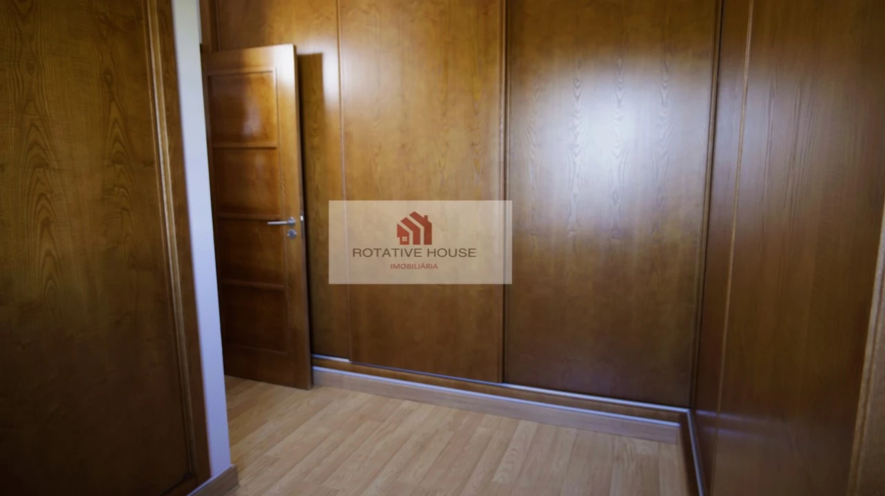 Quinta T4 para Venda em Assunção, Ajuda, Salvador e Santo Ildefonso Foto 12