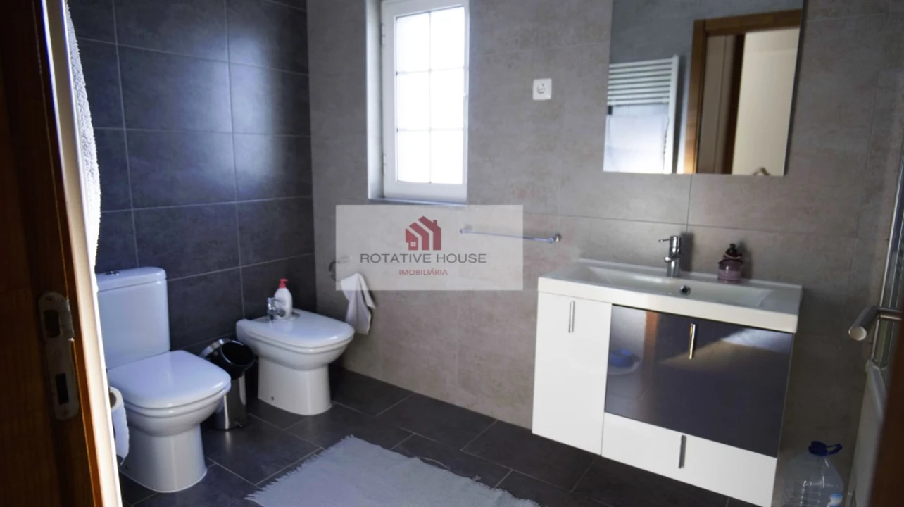 Quinta T4 para Venda em Assunção, Ajuda, Salvador e Santo Ildefonso Foto 19