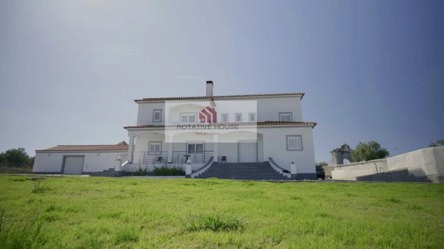 Quinta T4 para Venda em Assunção, Ajuda, Salvador e Santo Ildefonso Foto 2