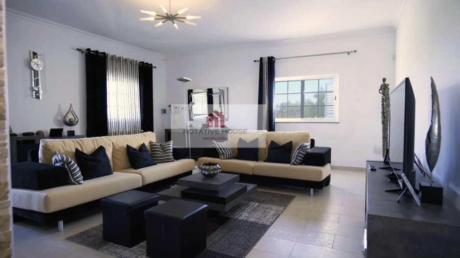 Quinta T4 para Venda em Assunção, Ajuda, Salvador e Santo Ildefonso Foto 28