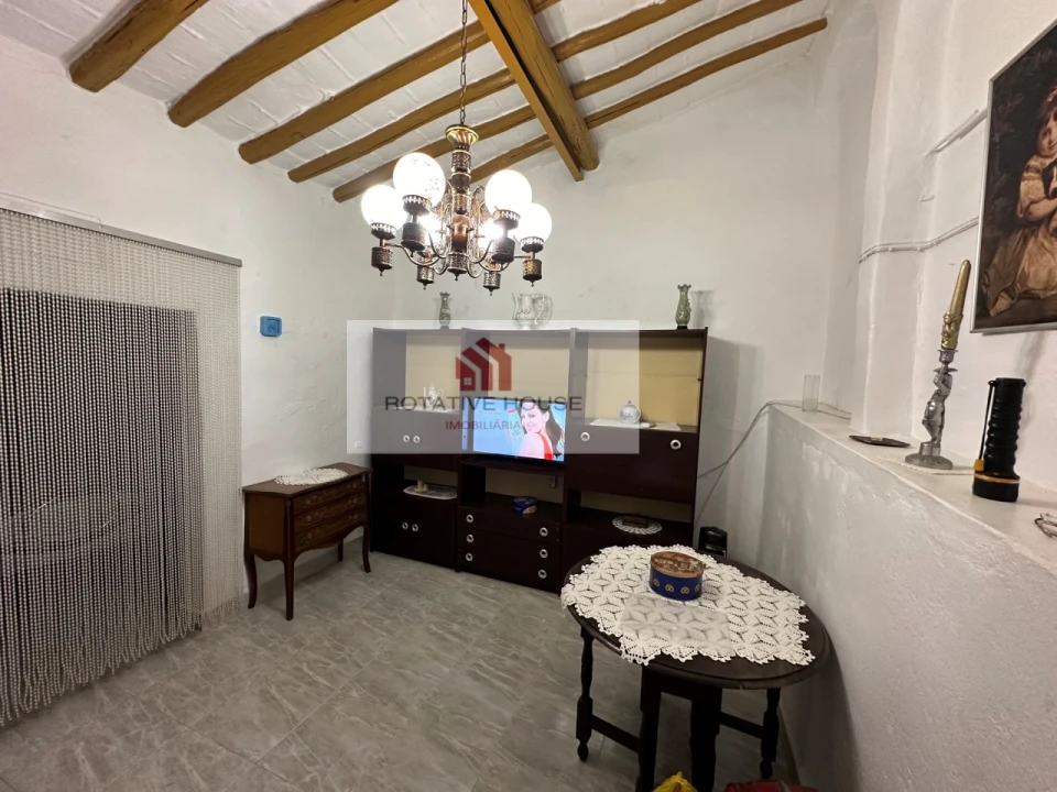 Moradia T1 para Venda em Nossa Senhora da Expectação Foto 9