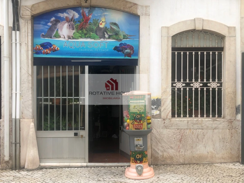 Loja para Venda em Caia, São Pedro e Alcáçova Foto 22