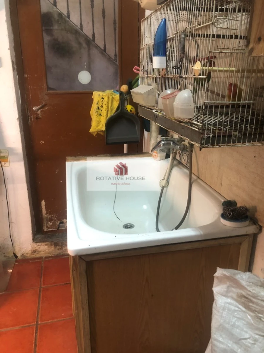 Loja para Venda em Caia, São Pedro e Alcáçova Foto 18